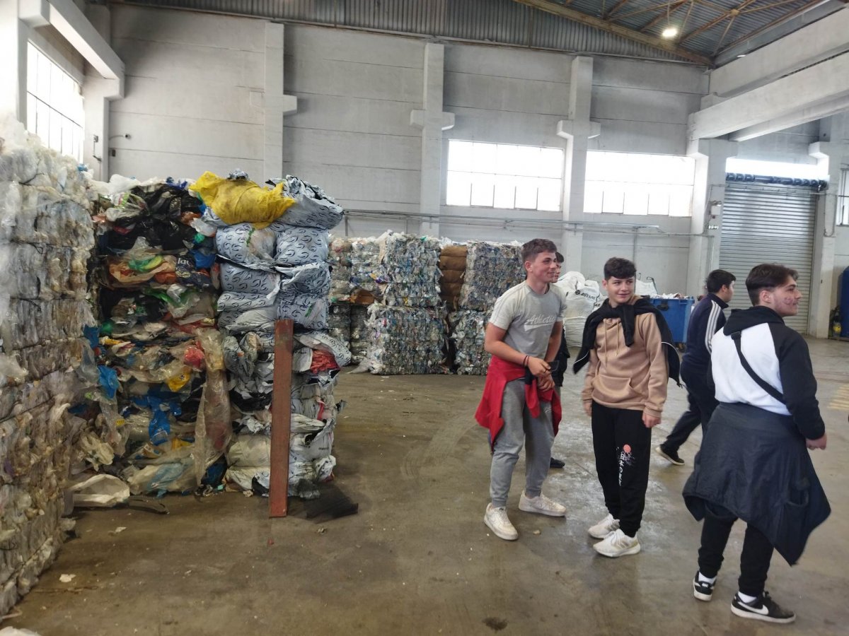 ΕΚΠΑΙΔΕΥΤΙΚΗ ΕΚΔΡΟΜΗ ΣΧΟΛΕΙΩΝ ΟΙΝΟΥΣΣΩΝ ΣΤΗ ΔΙ.Α.ΝΟ.Χ ΕΚΠΑΙΔΕΥΤΙΚΗ ΕΚΔΡΟΜΗ ΣΧΟΛΕΙΩΝ ΟΙΝΟΥΣΣΩΝ ΣΤΗ ΔΙ.Α.ΝΟ.Χ